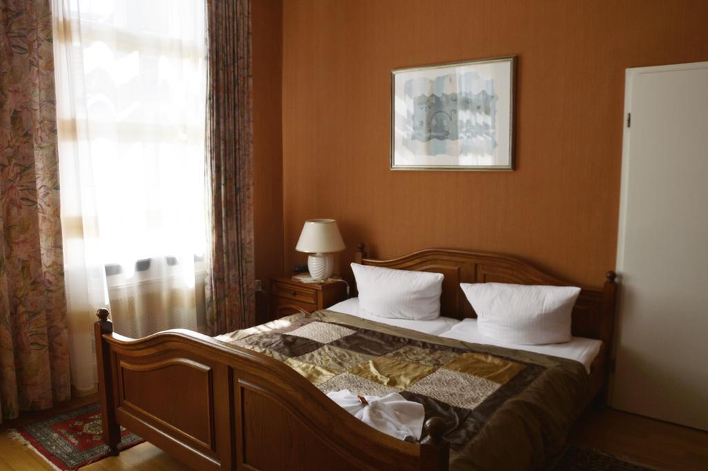 Pension Ingeborg Берлин Экстерьер фото